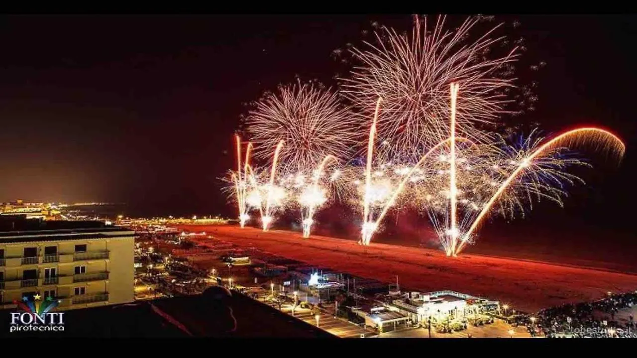 Centralissimo Vicino Al Mare Misano Adriatico Italy